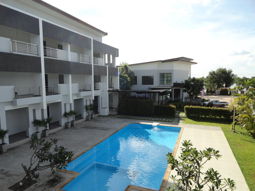 Bualinn Resort Nong Khai Exterior foto